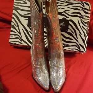 Helen Heart Bling Cowboy Boots